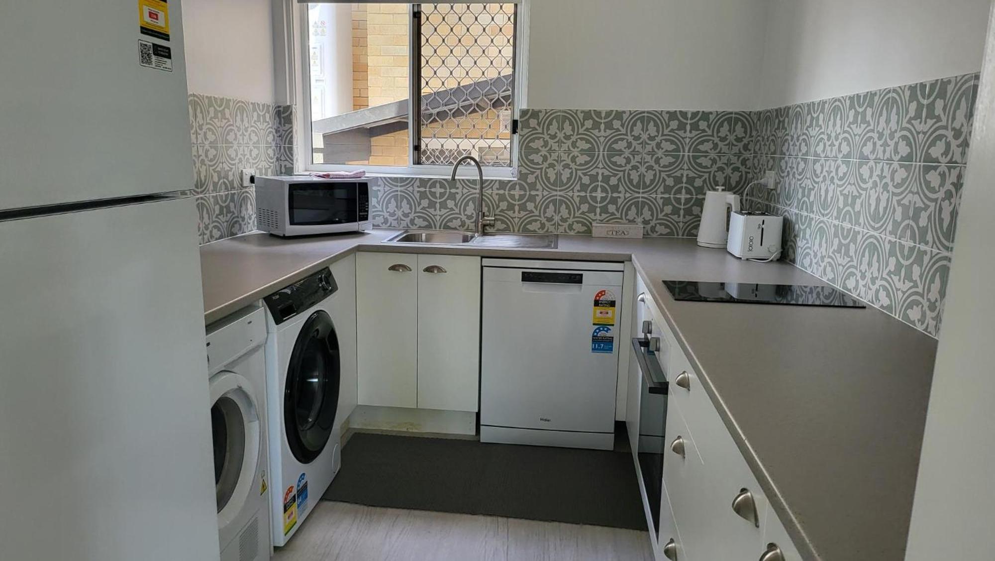 Husky 19 Beautifully Appointed Apartments - Great Location - In The Heart Of Husky Huskisson Bagian luar foto