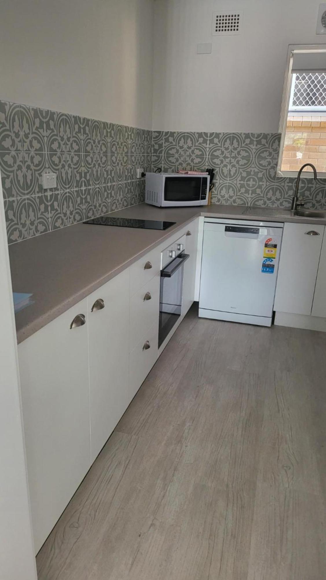 Husky 19 Beautifully Appointed Apartments - Great Location - In The Heart Of Husky Huskisson Bagian luar foto